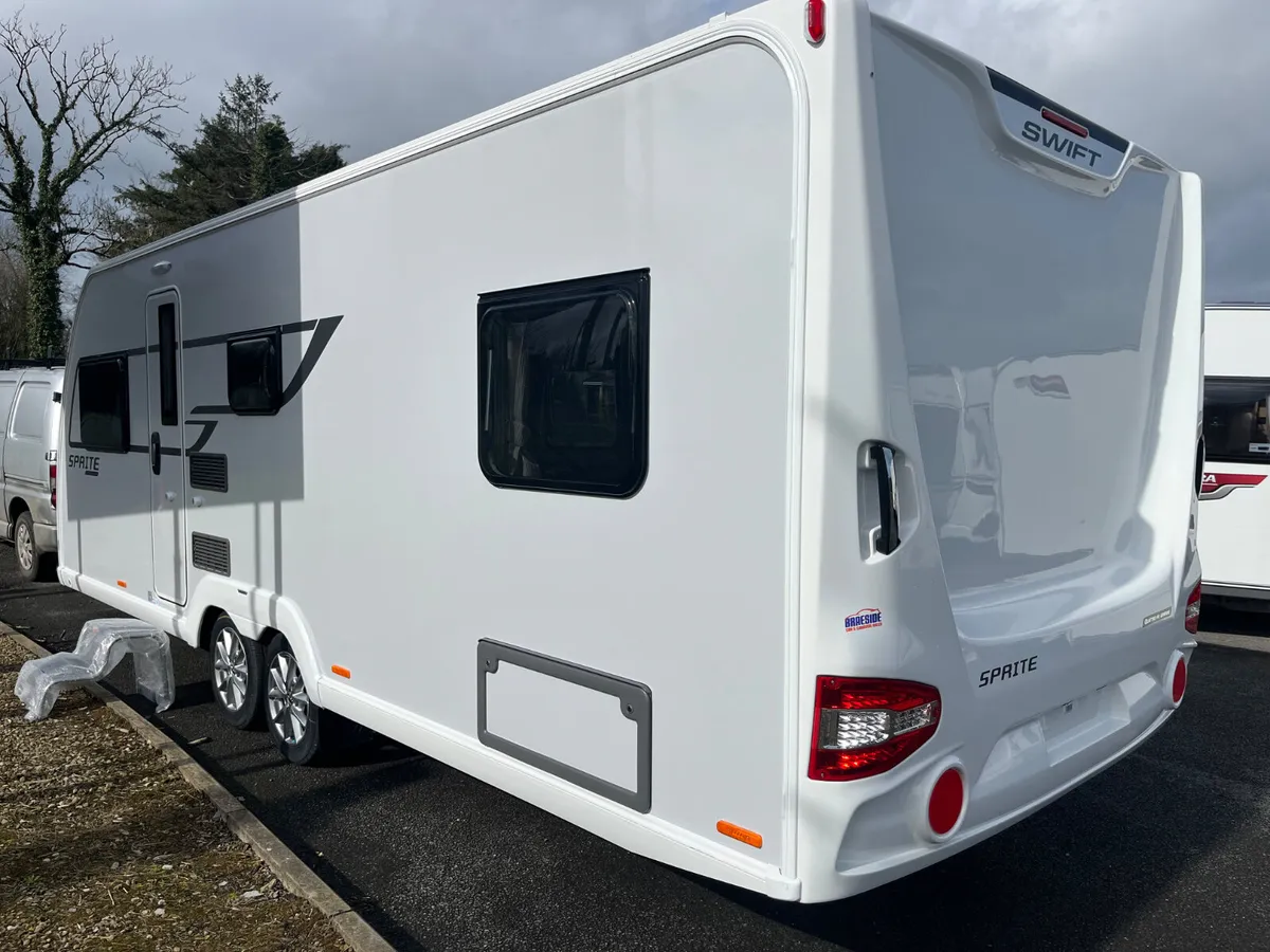 2026 SWIFT FB GRANDE 8FT 6/7 BERTH CARAVAN - Image 4