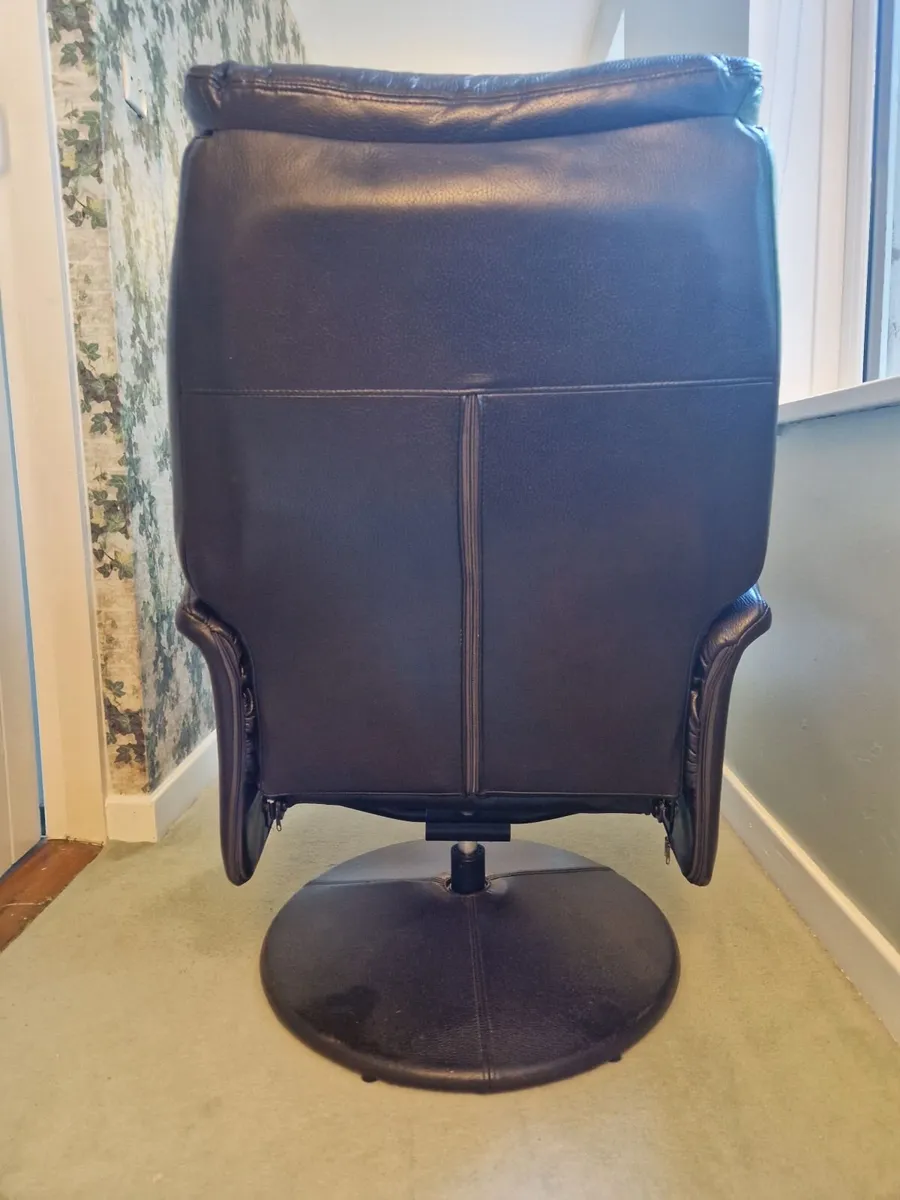 2 Leather Arm Chairs - Image 3