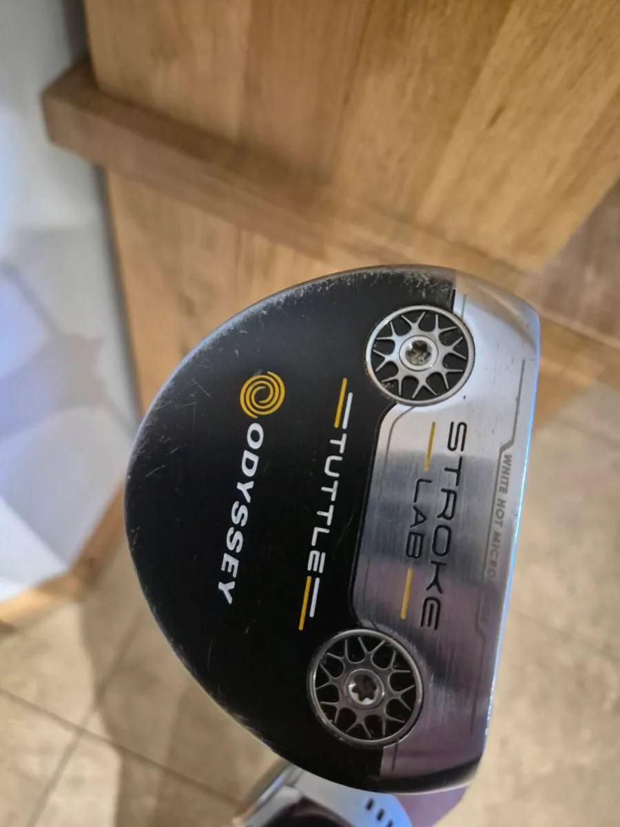 Odyssey stroke lab tuttle putter - Image 2