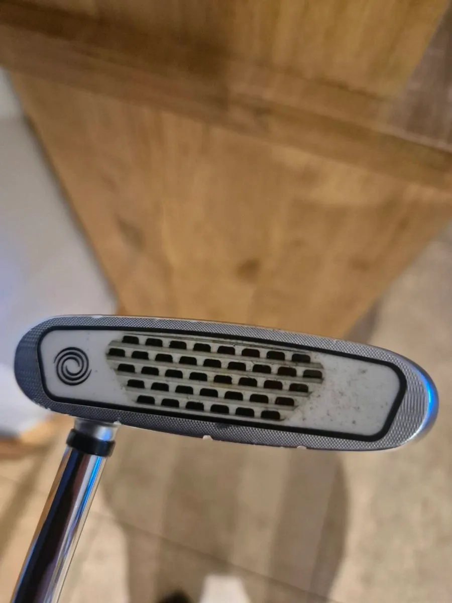 Odyssey stroke lab tuttle putter - Image 3