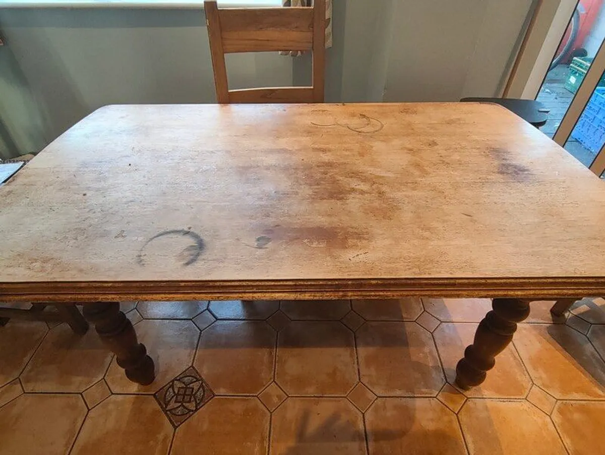Dining table + 4 chairs - Image 4