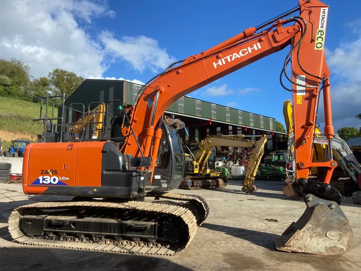 Hitachi 130-6 - Image 4