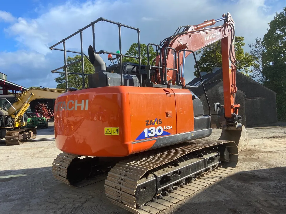 Hitachi 130-6 - Image 3