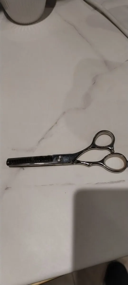 Professional hair dressers thinning sissors - Image 2