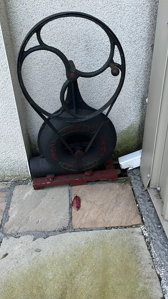 Blacksmiths bellows