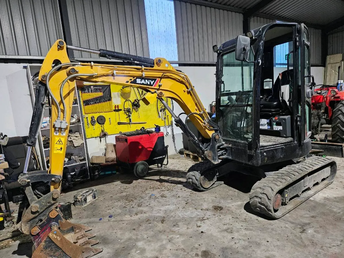 Sany sy26u mini digger - Image 3