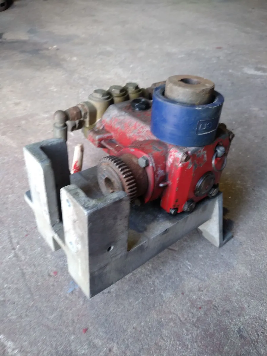 Pressure Washer Pump - Image 1