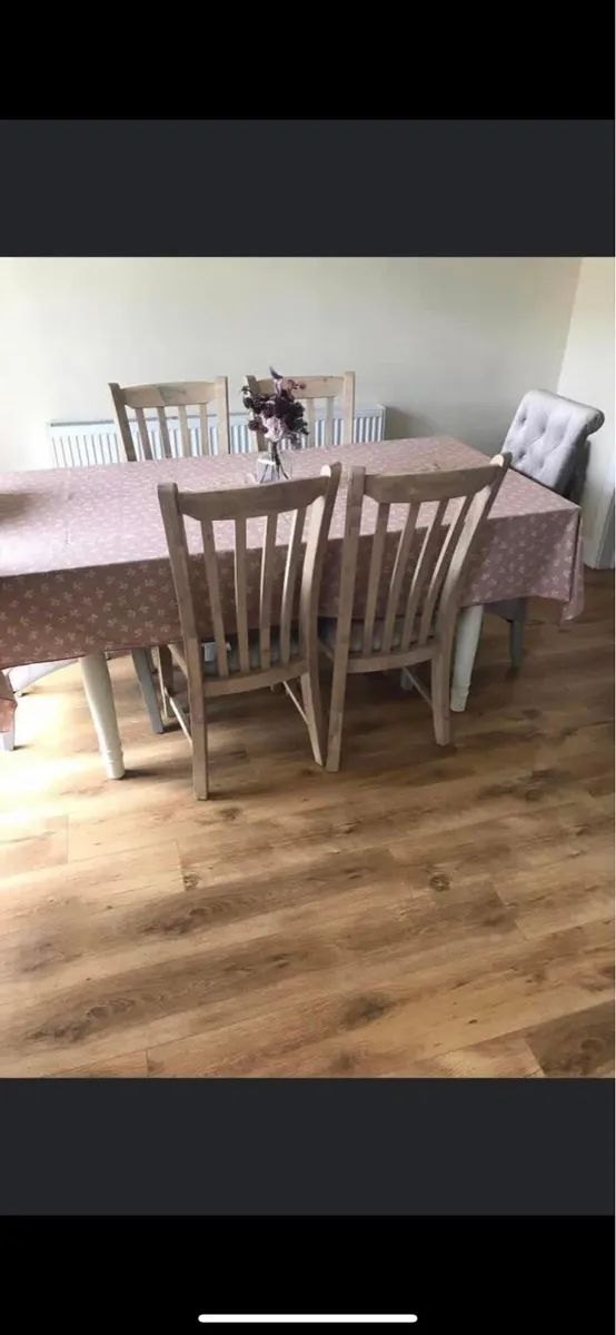 Dining table and chairs - Image 4