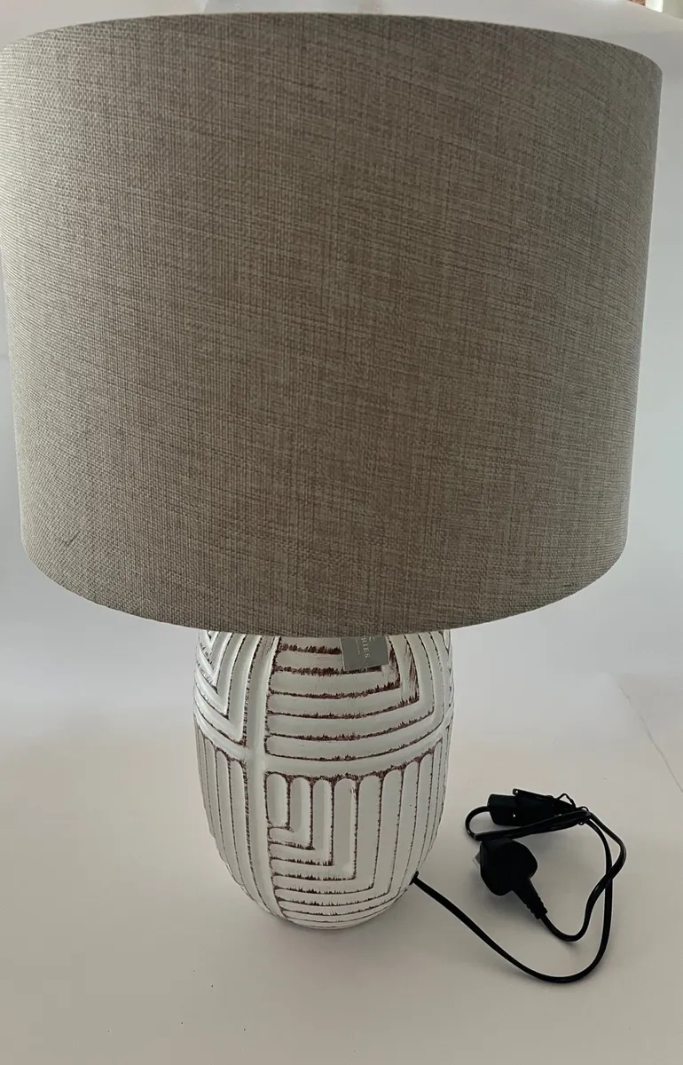 Rustic New Table Lamp - Image 4