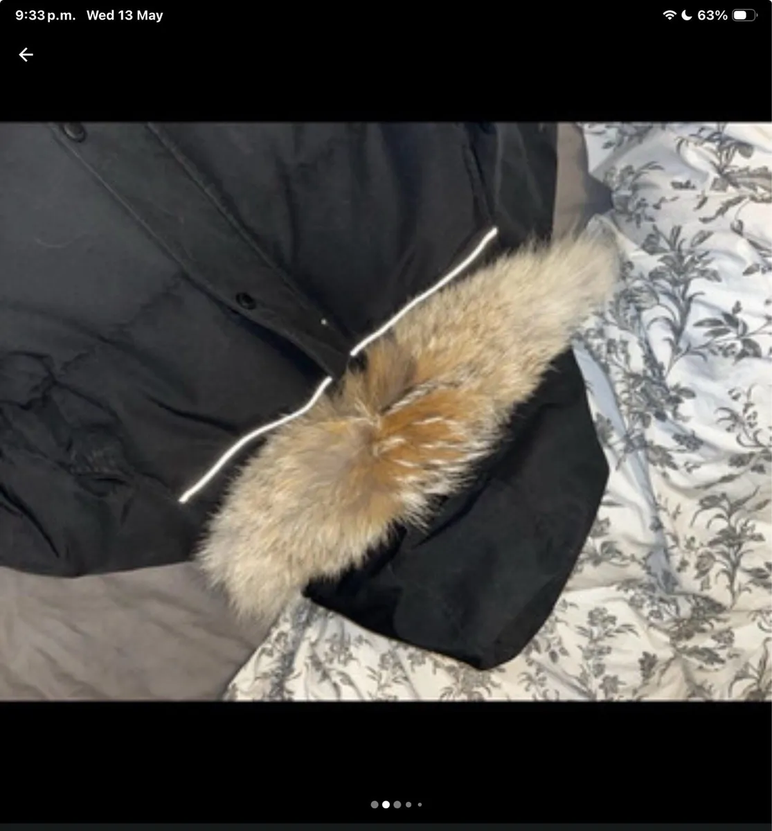 Canada Goose Jacket - Image 3