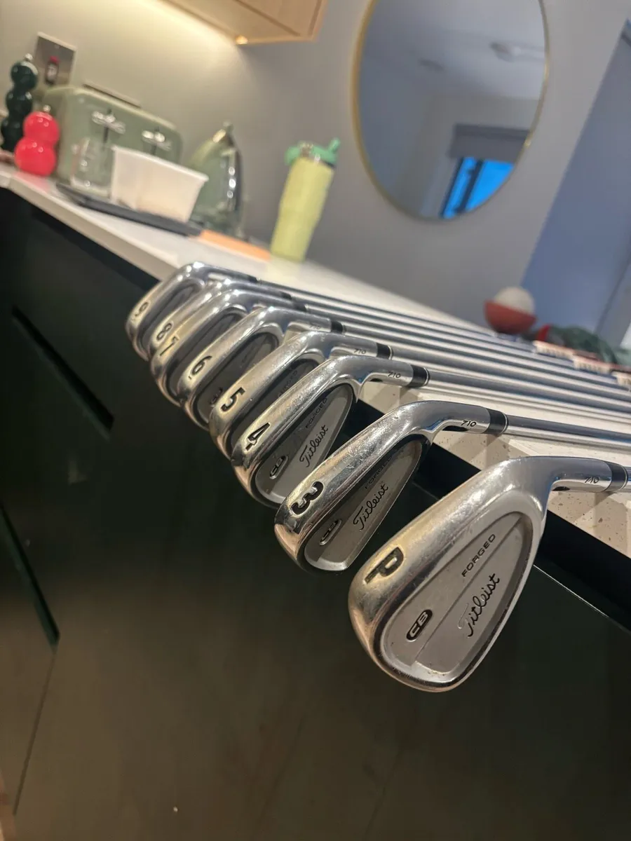 Titleist Forged CB 710 irons - Reg Flex - Image 1