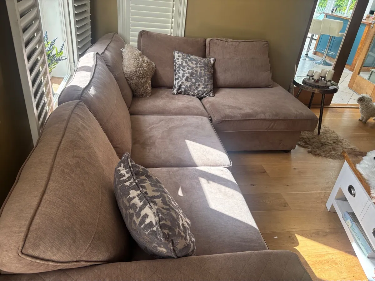 Corner Sofa / L-Shaped Couch – Excellent Condition - Image 3