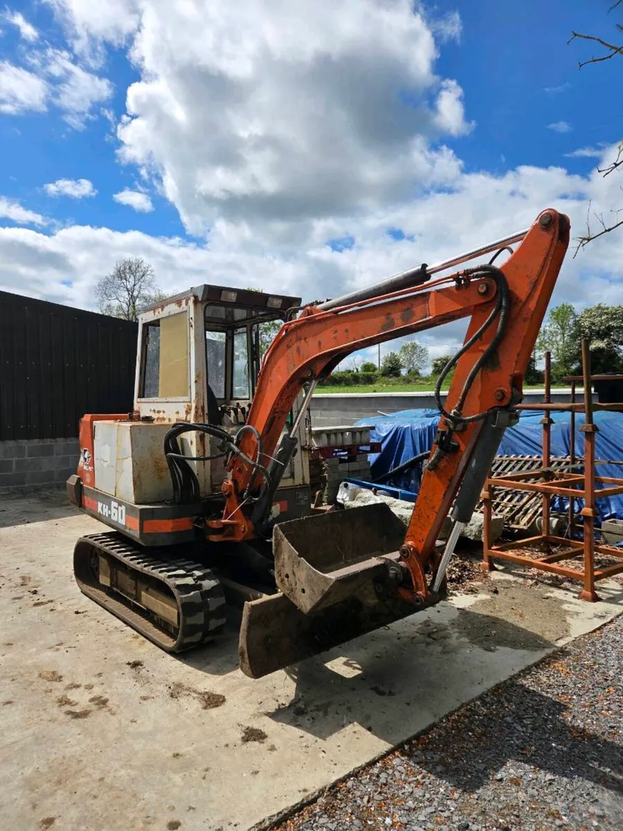 Kubota Mini Digger - Image 2