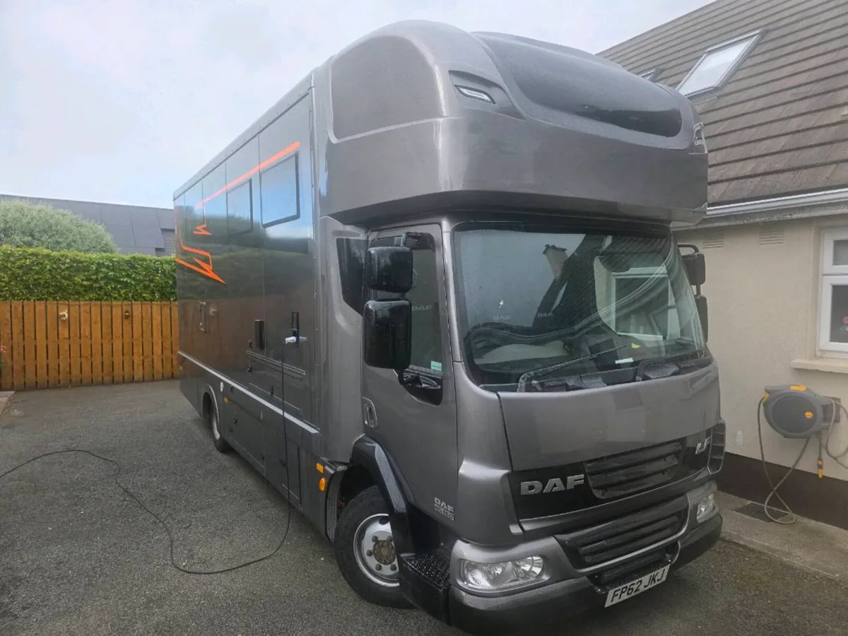 2013 Daf Race truck Motorhome - Image 3