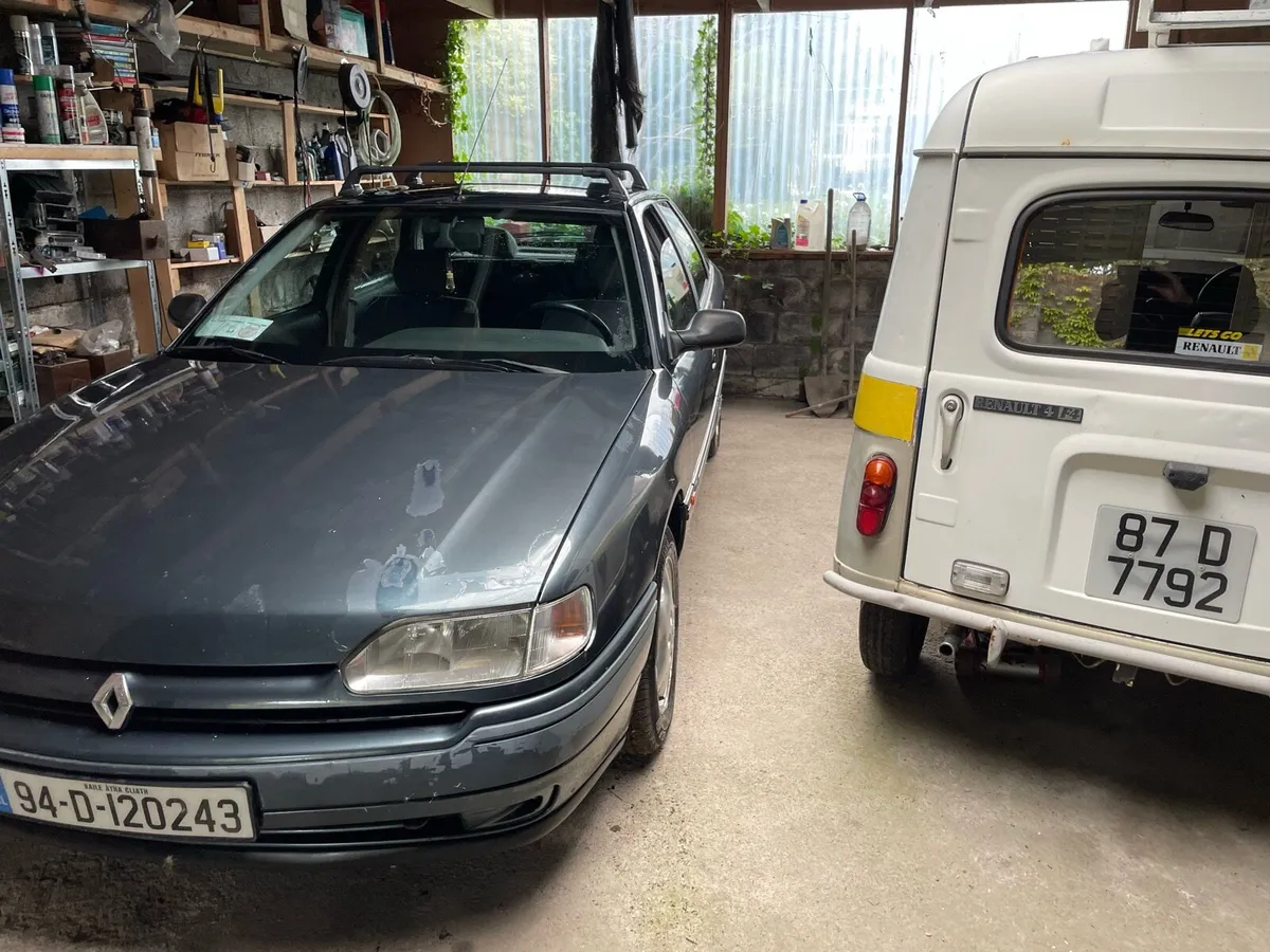 Renault Safrane 3.0 V6 Left hand drive - Image 3