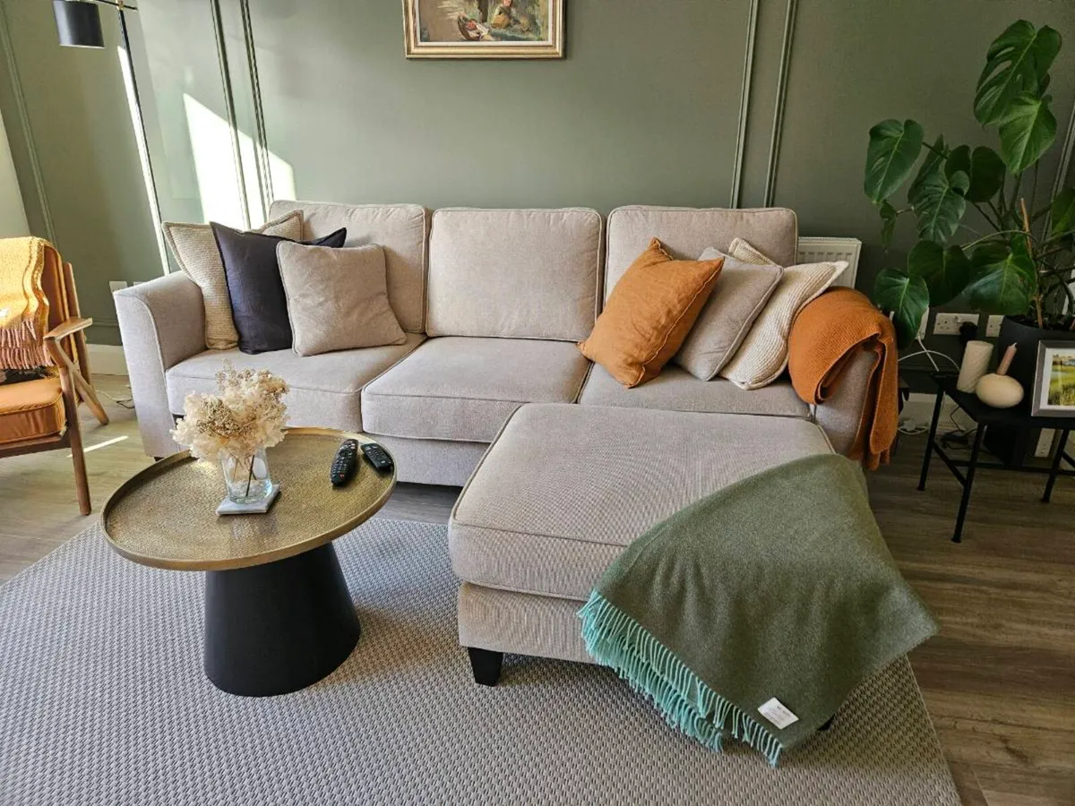 Sofa & Pouf - Image 2