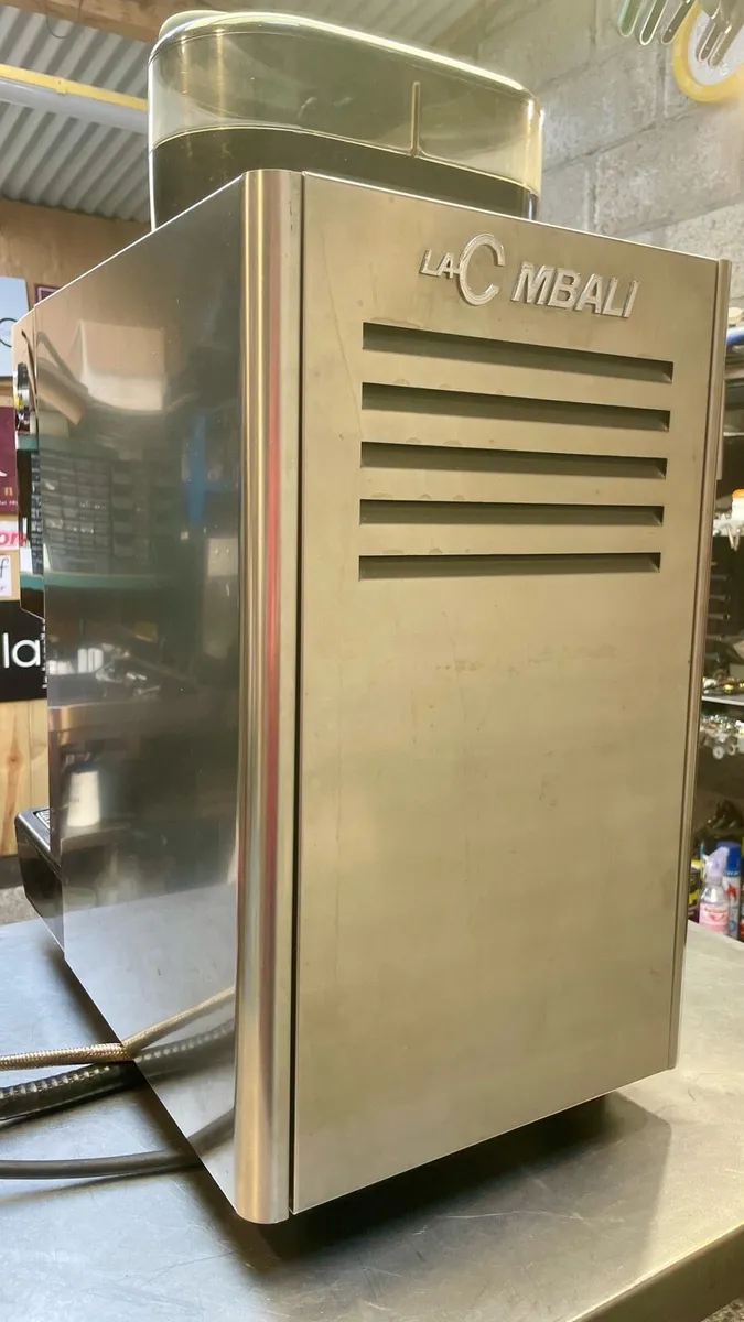 Cimbali M1 coffee machine - Image 3
