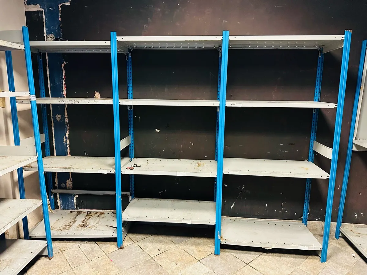 10 BAYS RACKING SHELVING HEAVY DUTY SOLD AS JOBLOT - Image 2