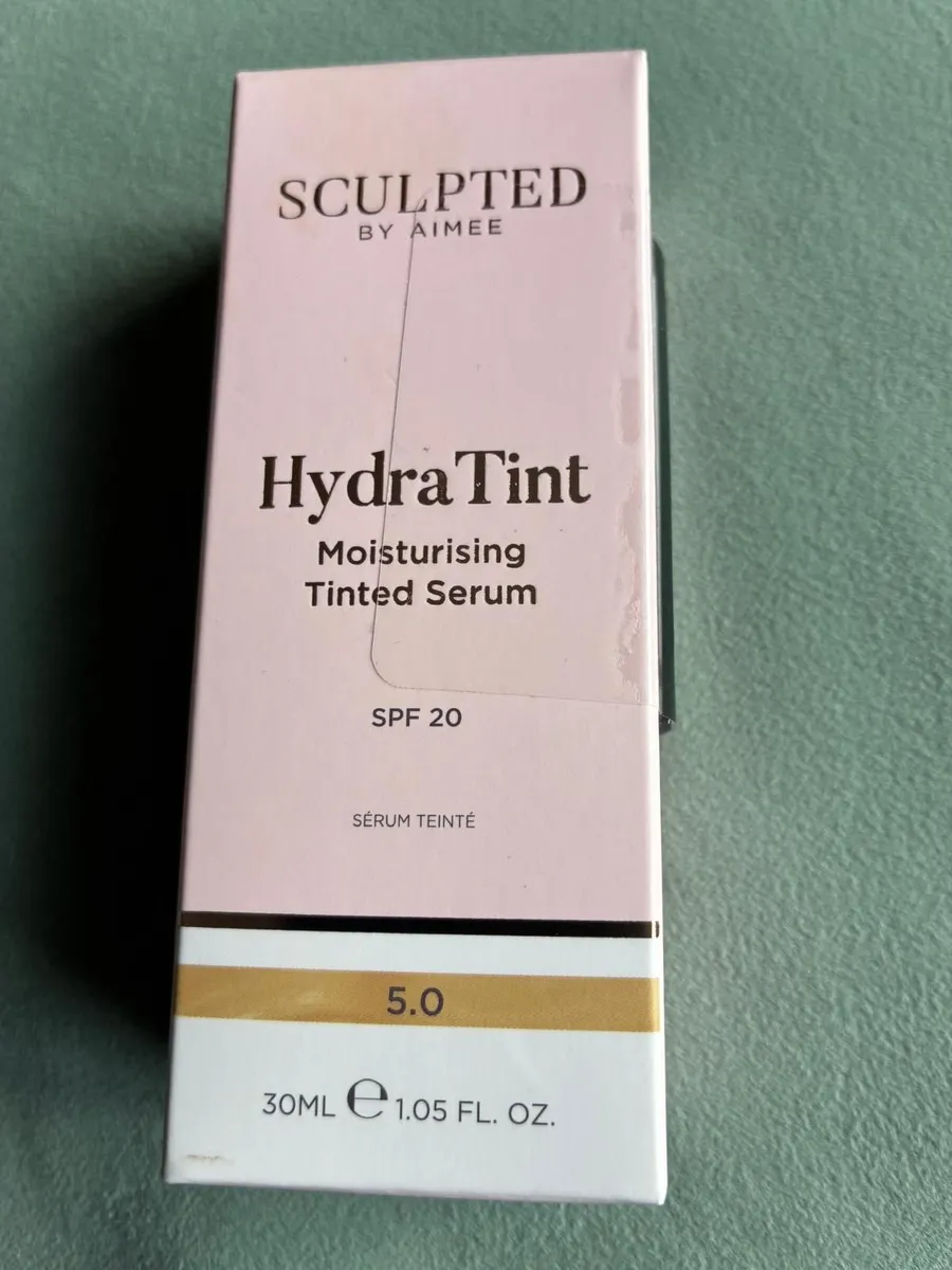 HydraTint Moisturising Tinted Serum