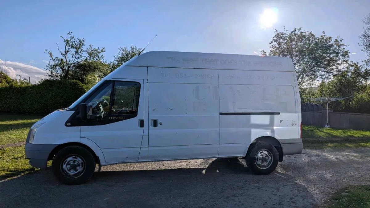 Ford transit van - Image 2