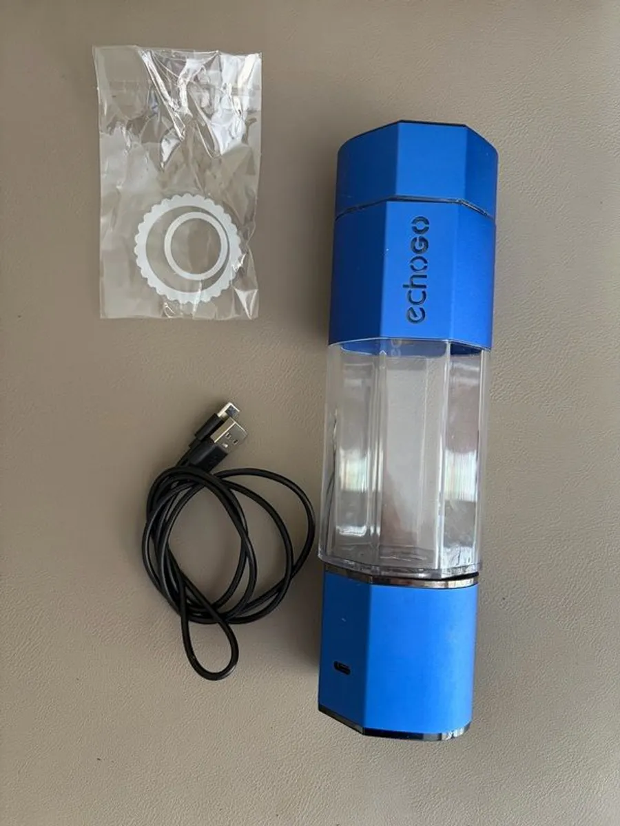 EchoGo+ Hydrogen Water Bottle - Image 1