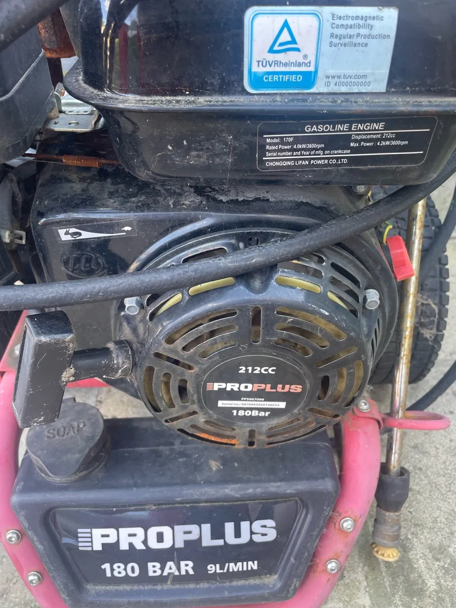 Petrol power washer - Image 4