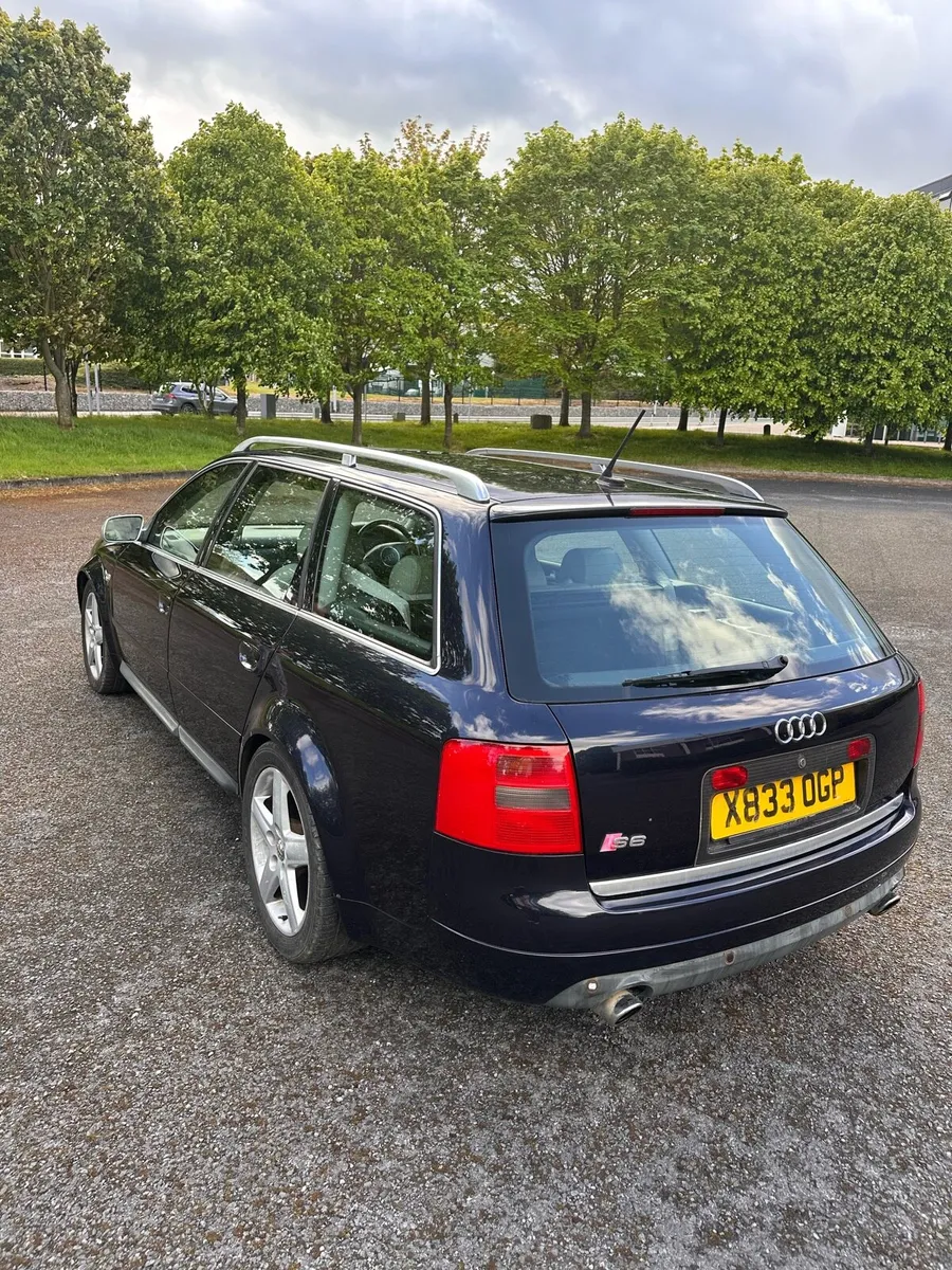 Audi S6 - Image 4