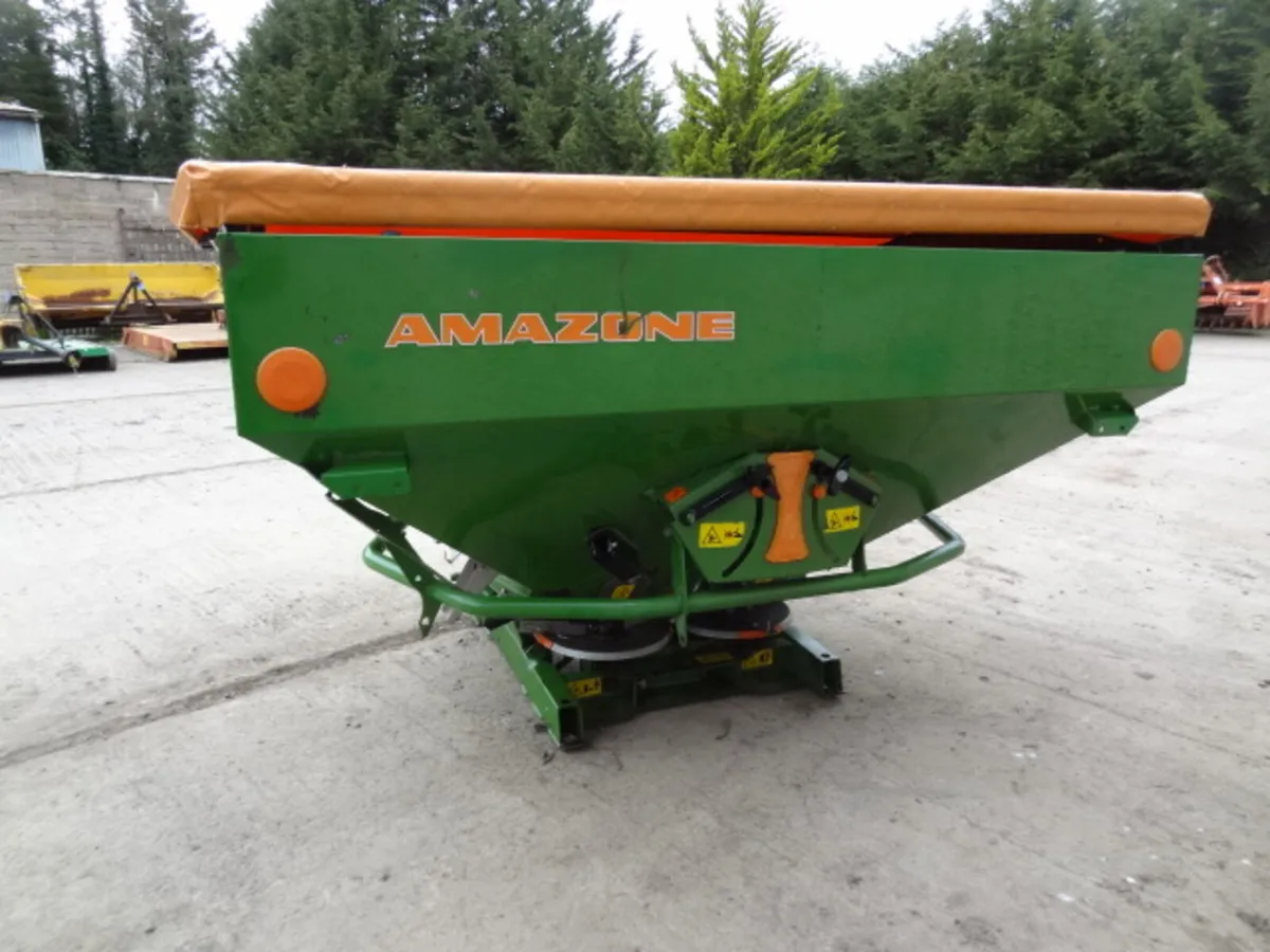 Amazone ZA-X 1402 Fertiliser Spreader - Image 3