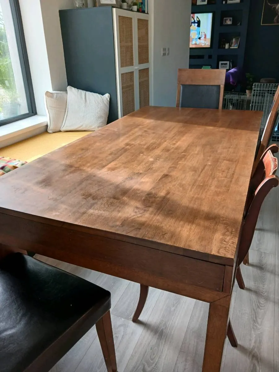 Extendable Dining table - Image 1