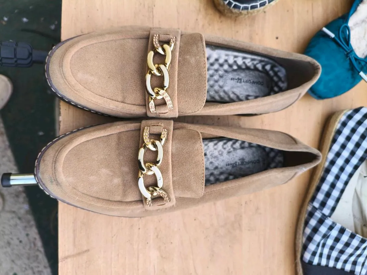 Ladies new shoes size 4 half,lot 5 euro lot - Image 3