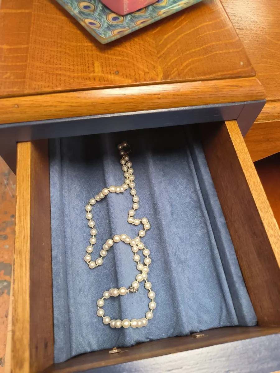 Dressing vanity - Image 3