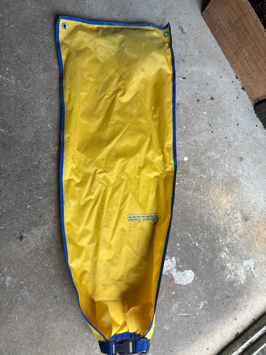 Sailing equipment - Image 2