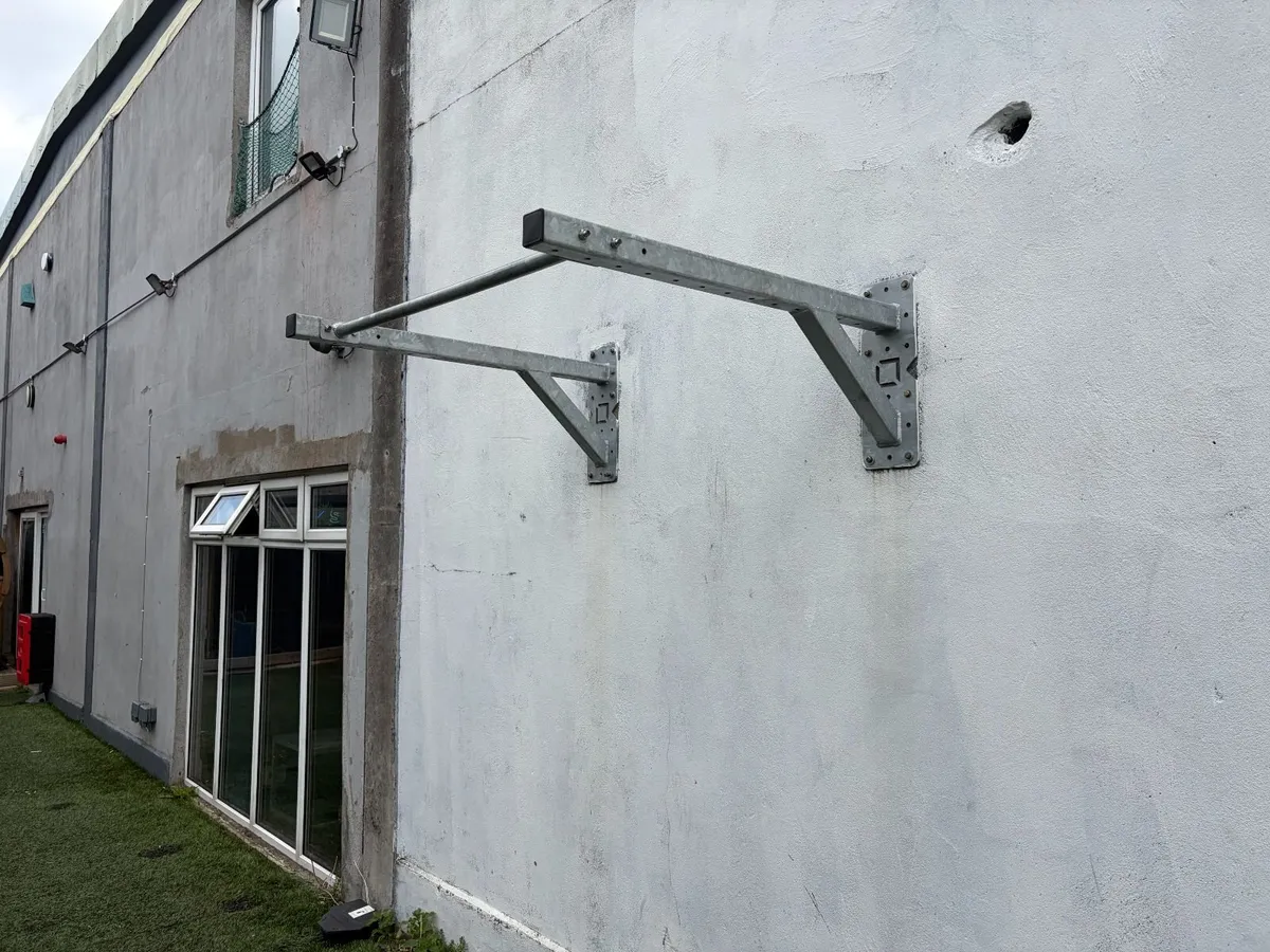 Blk Box Pull Up Bar - Image 2