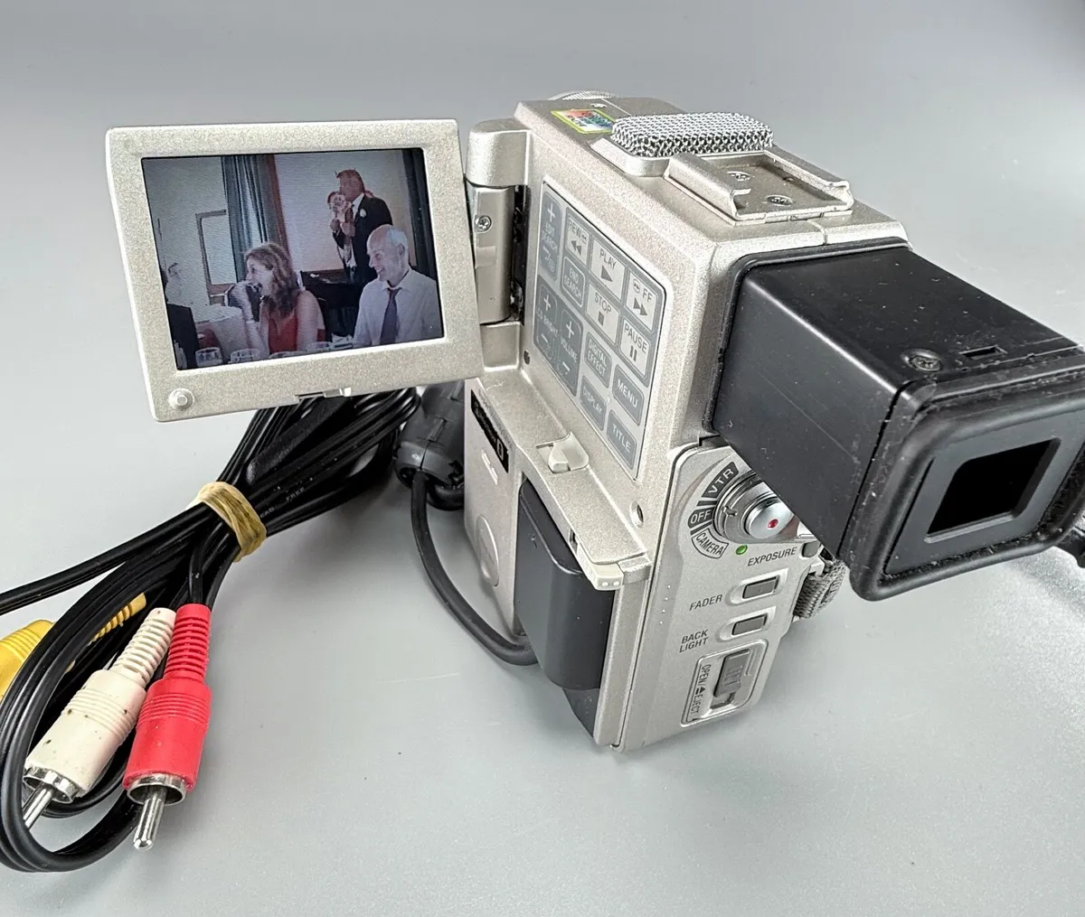 SONY MODEL NO DCR-PC1E mini dv tape recorder - Image 2