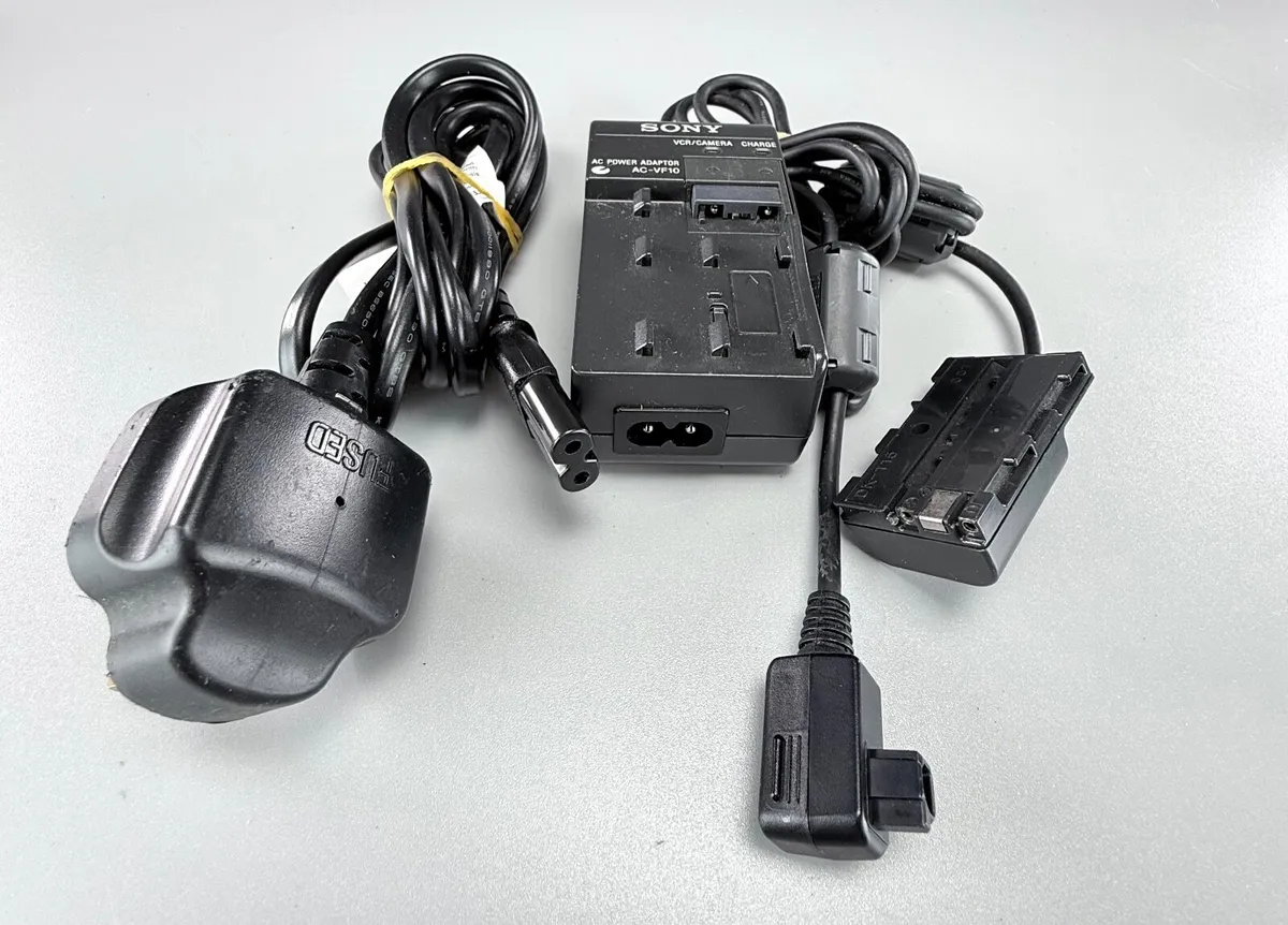 SONY MODEL NO DCR-PC1E mini dv tape recorder - Image 3