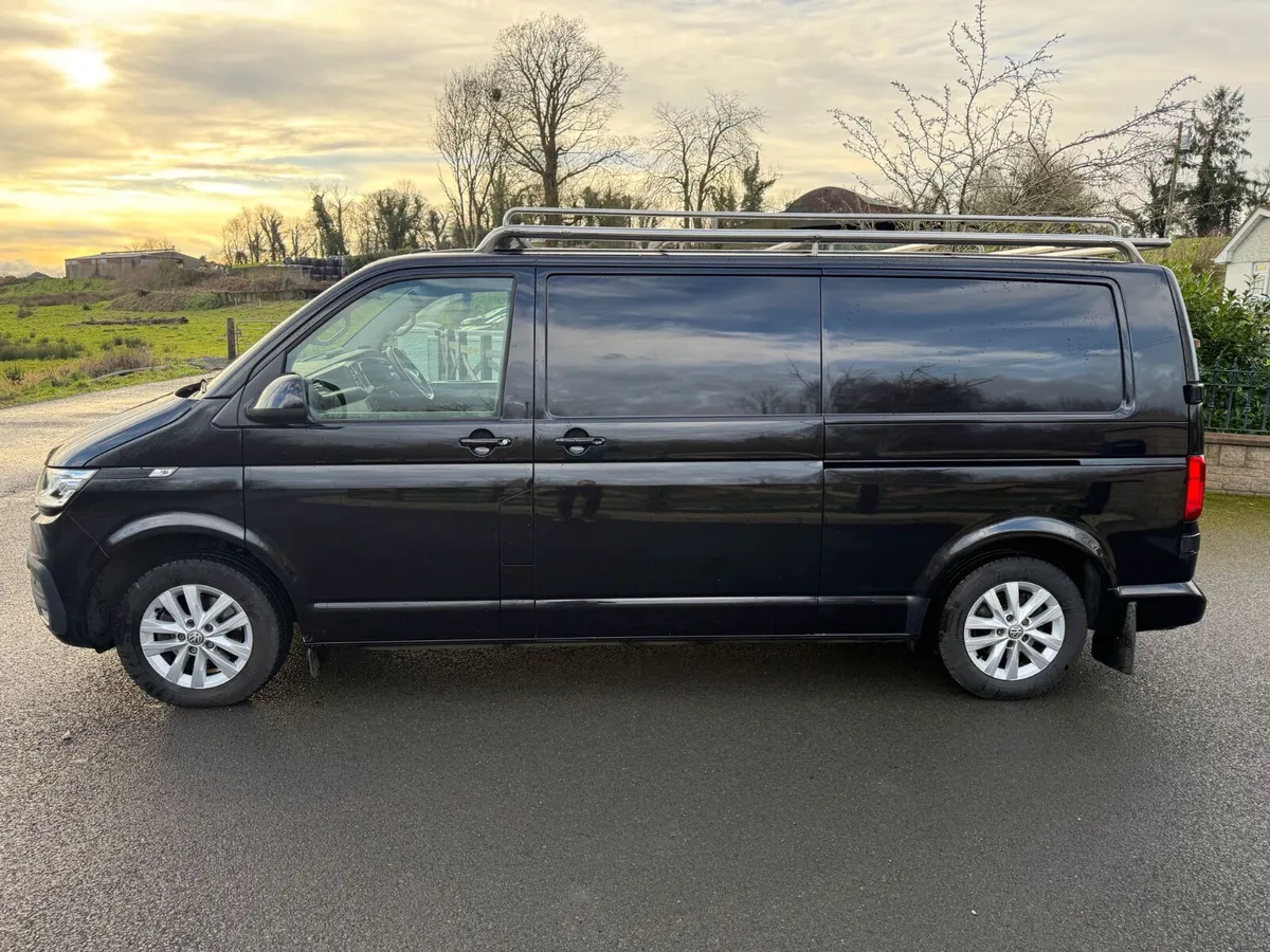 Volkswagen Transporter 2.0dti 150 Automatic - Image 3
