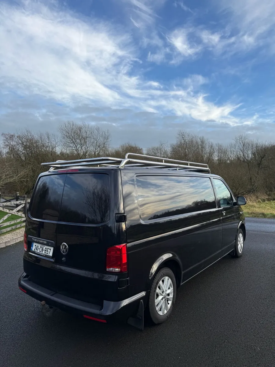 Volkswagen Transporter 2.0dti 150 Automatic - Image 4