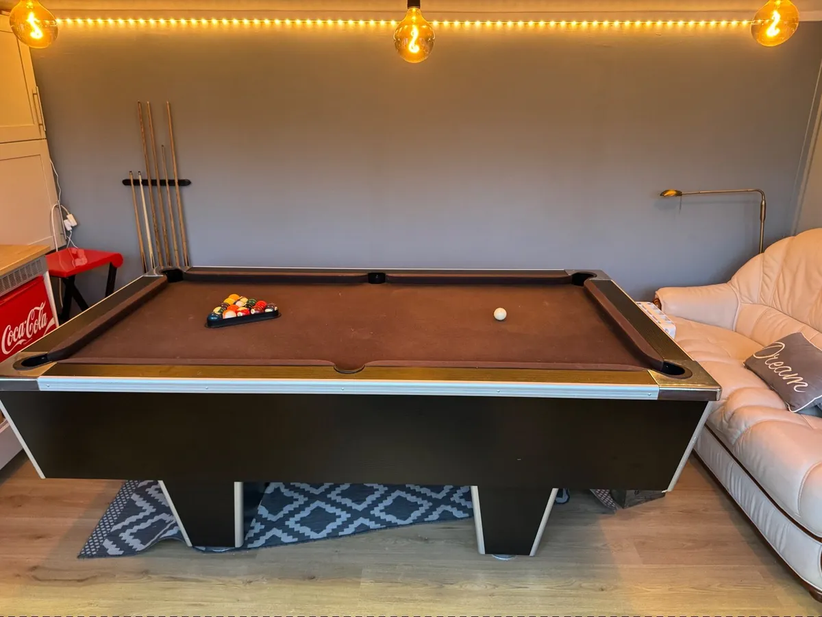 Pool table - Image 3