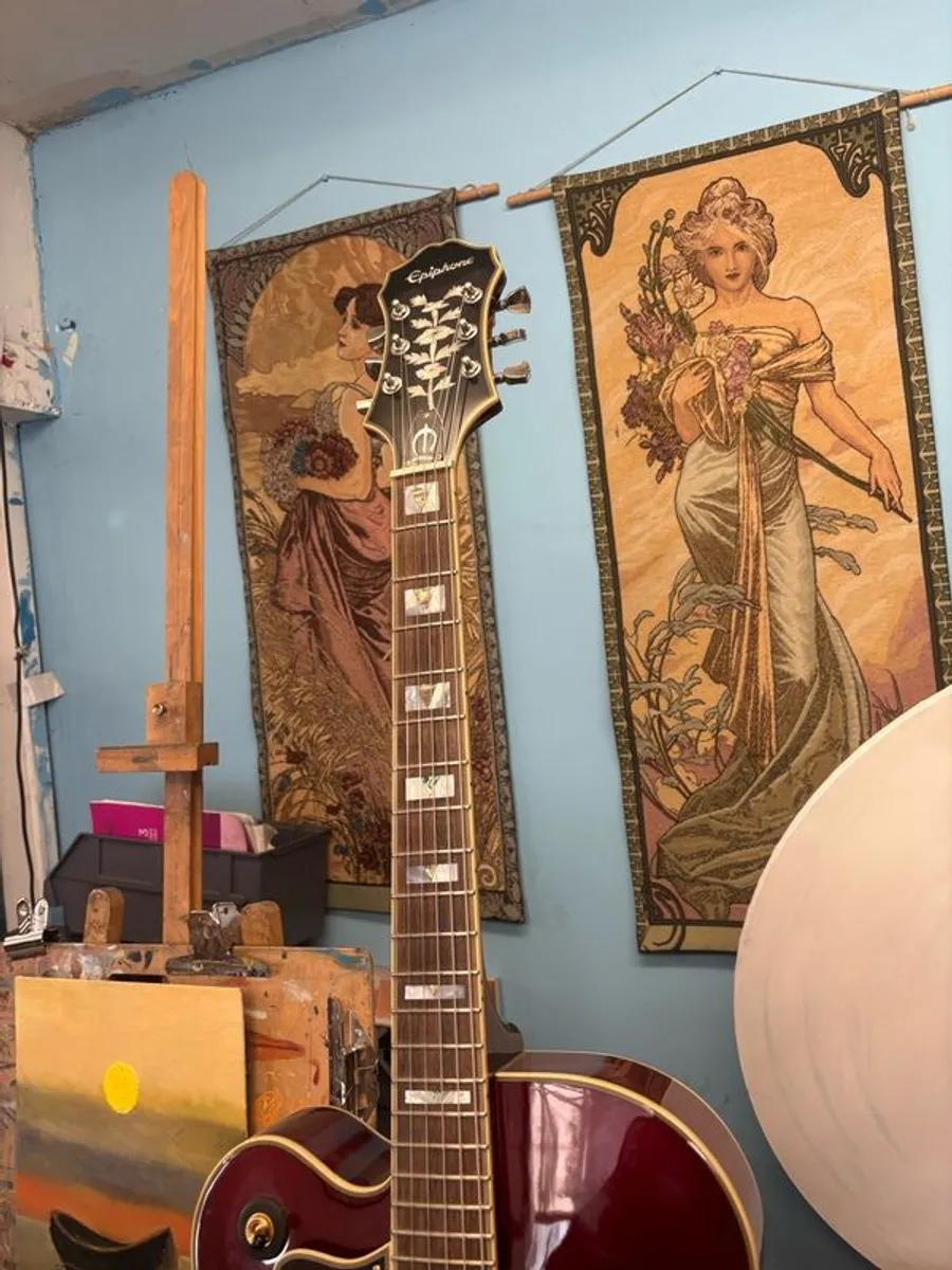 Epiphone Broadway left handed with upgrades - Image 3