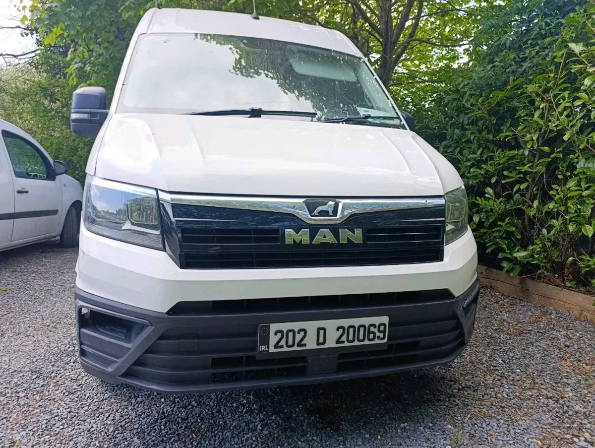 Man - Image 2