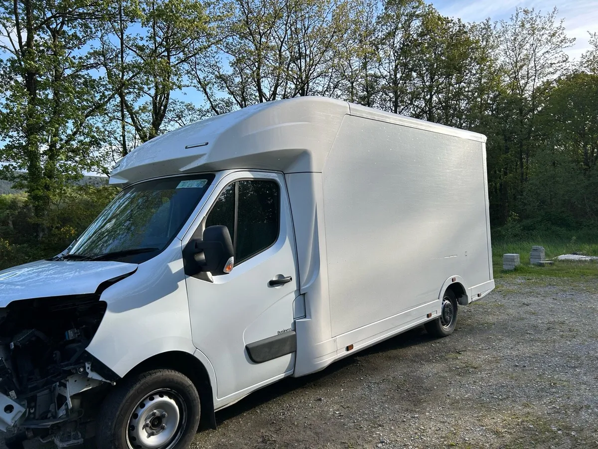 Renault master 2023 - Image 2