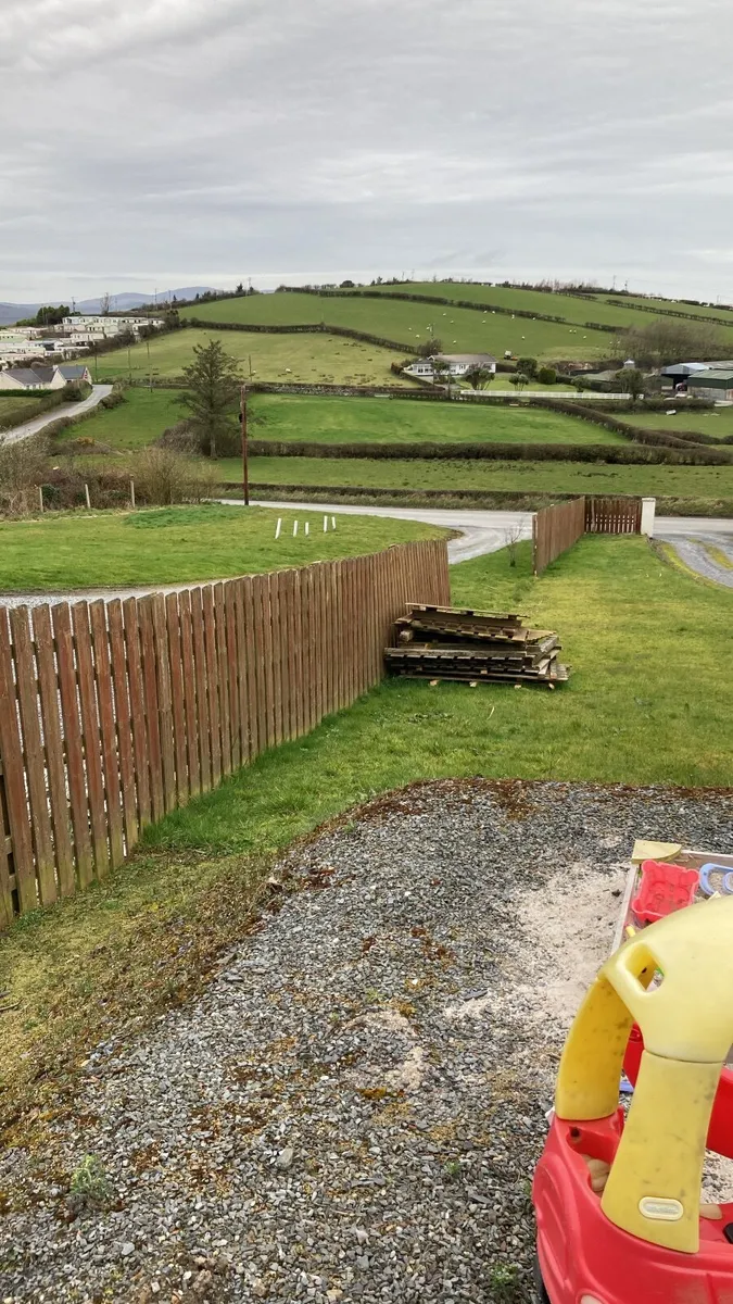 Fence 51meters or firewood - Image 2