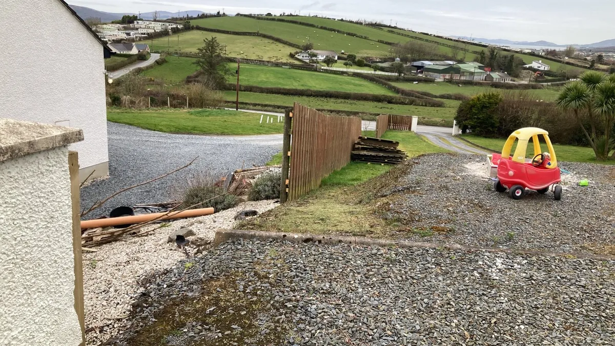 Fence 51meters or firewood - Image 4