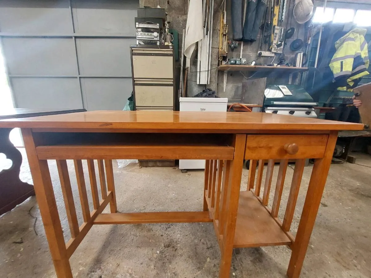 Computer Desk - Image 2