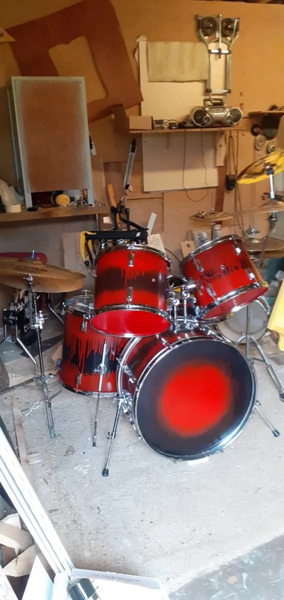 Are you looking for a drummer. - Image 1
