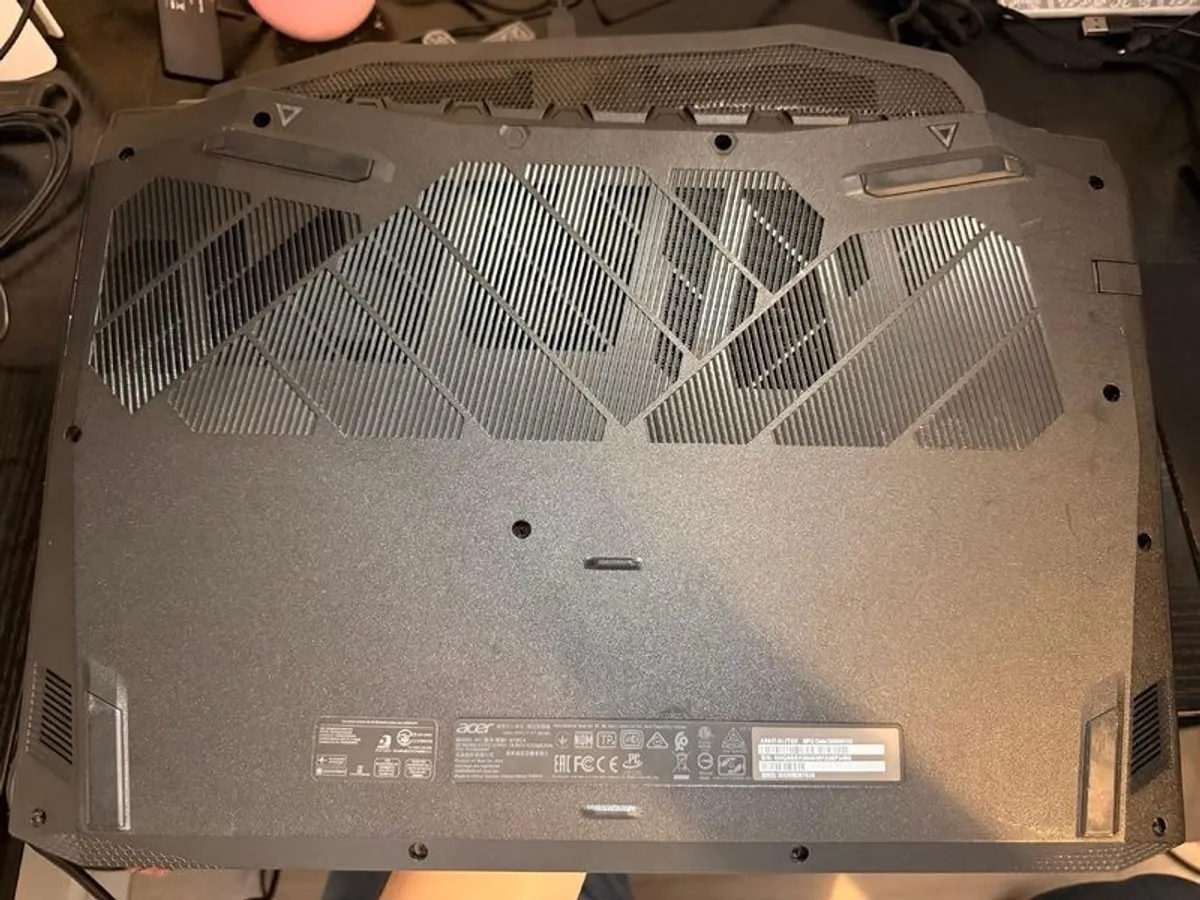 Gaming Laptop Acer Nitro 5 RTX 2060 i7 16GB 1TB SSD 17.3" 120Hz - Image 4
