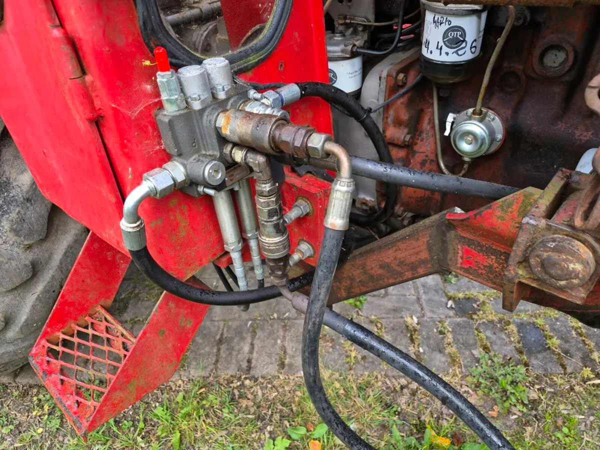 Massey Ferguson 178 - Image 4