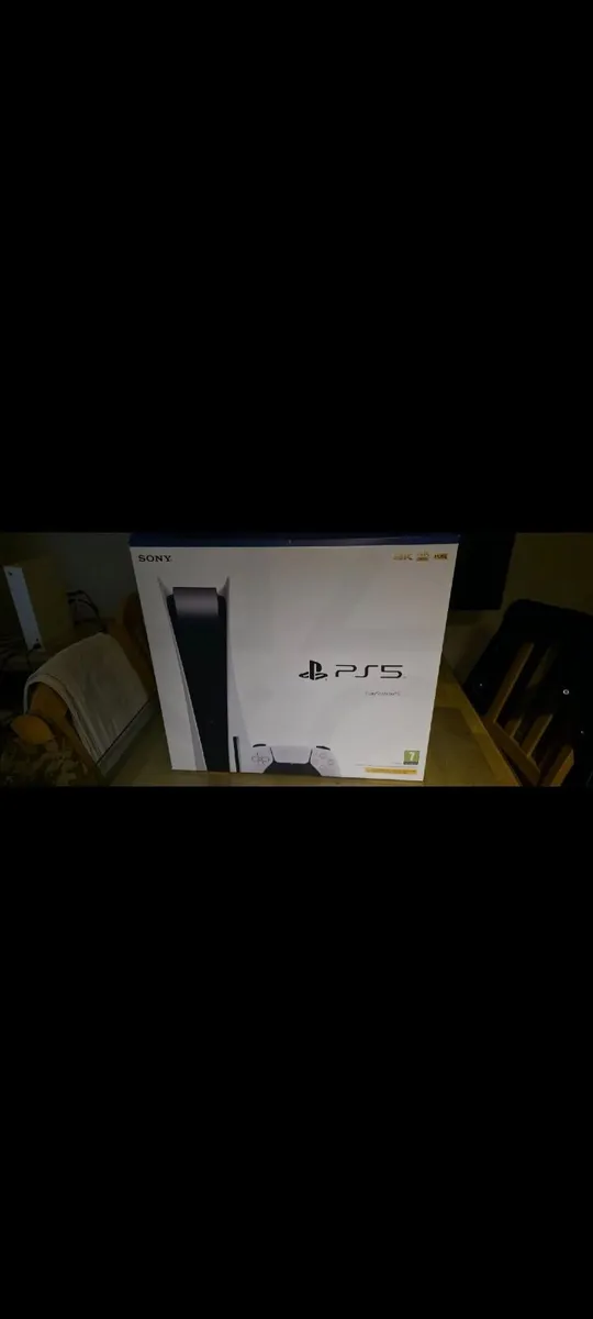 PS5 Disc Version - Image 2