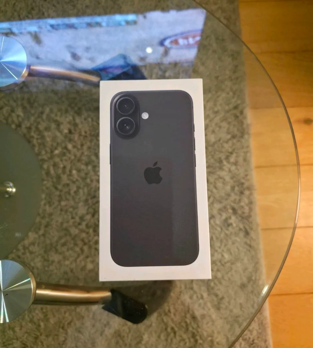 Apple Iphone 16 128GB IRISH - Image 1