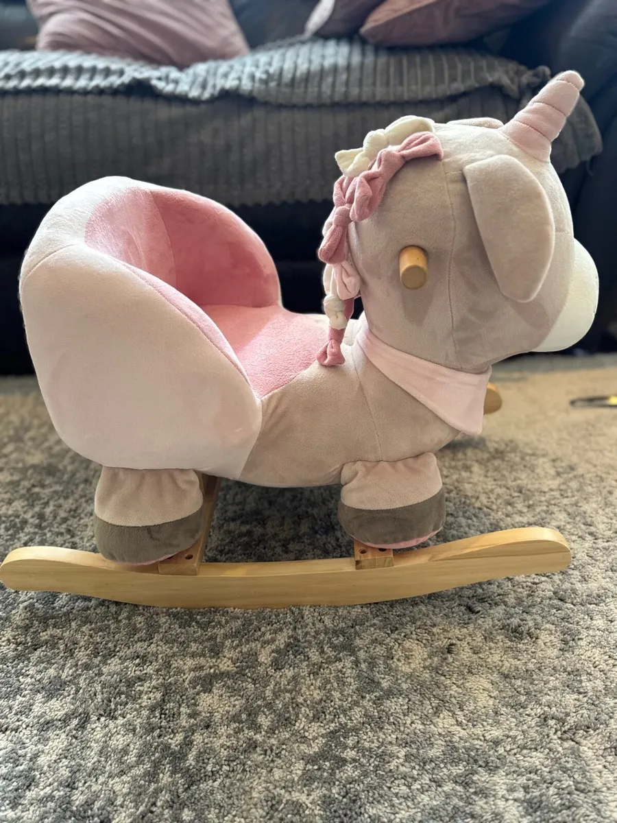 Rocking unicorn - Image 3
